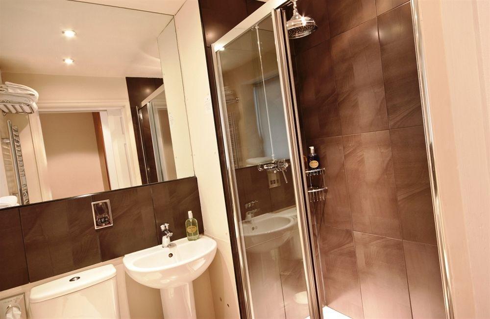 Windermere Rooms At The Wateredge Inn Ambleside Extérieur photo