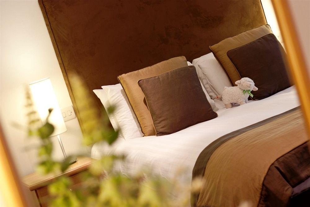 Windermere Rooms At The Wateredge Inn Ambleside Extérieur photo